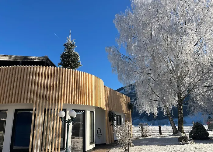 Fuchs Am * Maishofen